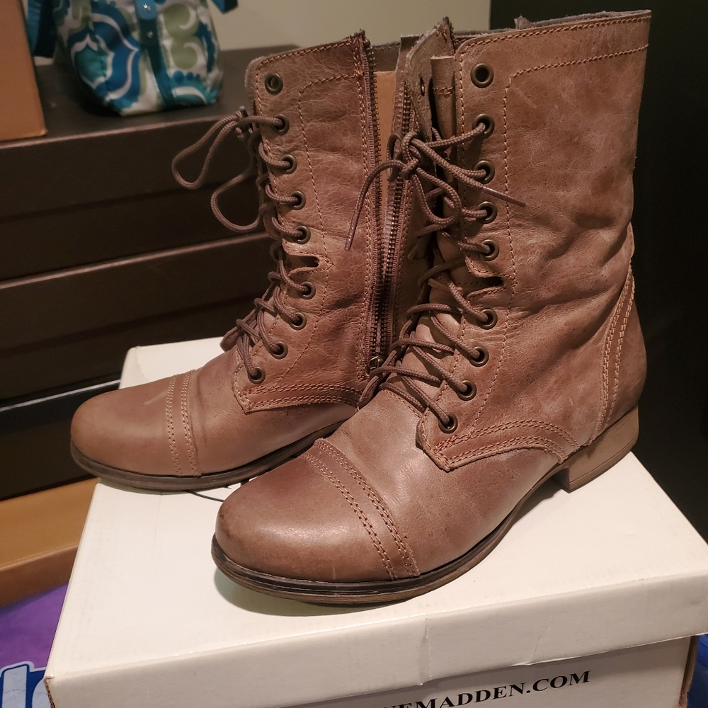 Steve Madden boots